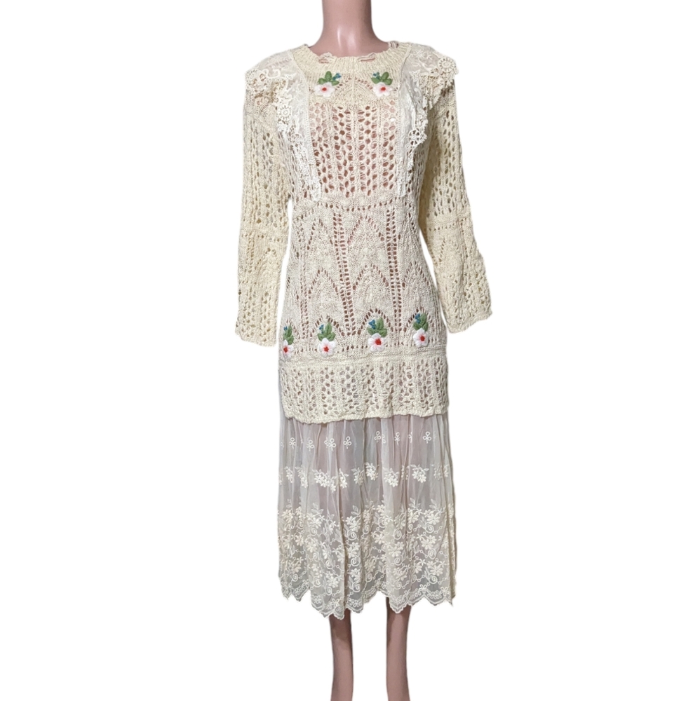 LINEART VINTAGE LACE EMBROIDERY SWEATER MAXI DRESS CREAM FLORAL COTTAGECORE